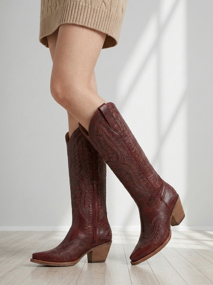Sorella™ | Embroidered Cowboy Boots