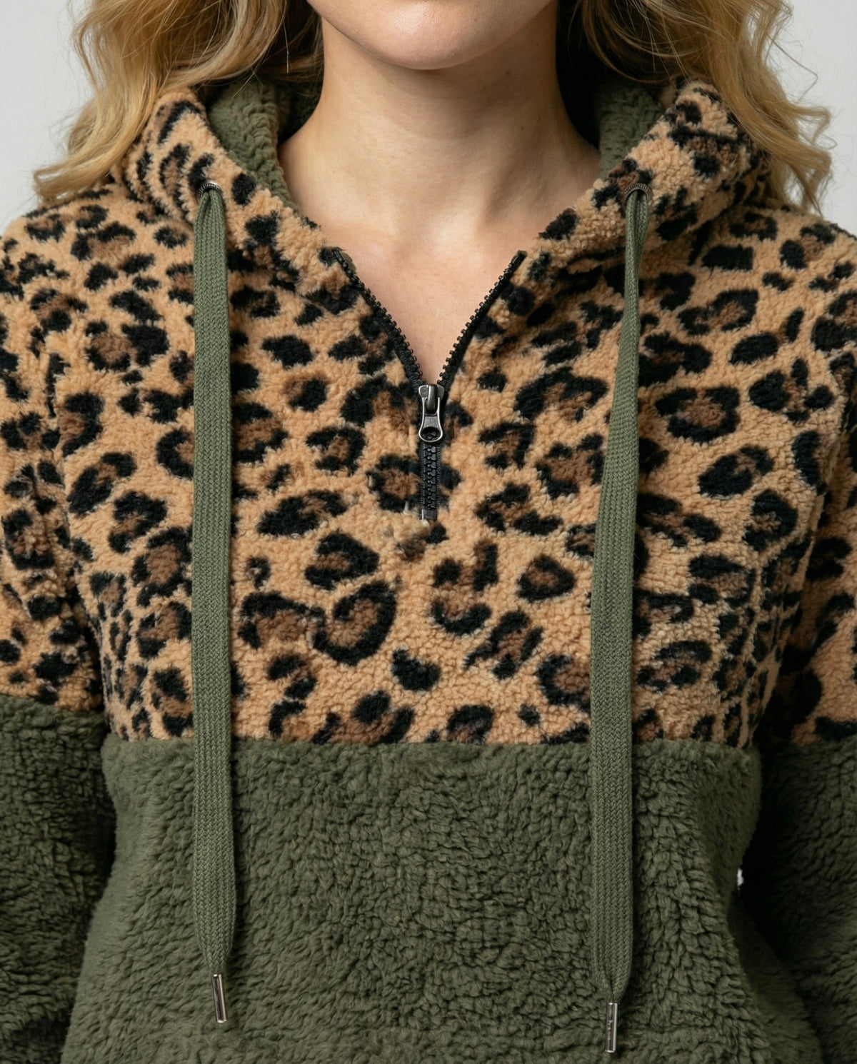 Lucienne™ | Women’s Sherpa Hoodie Leopard Print Fleece