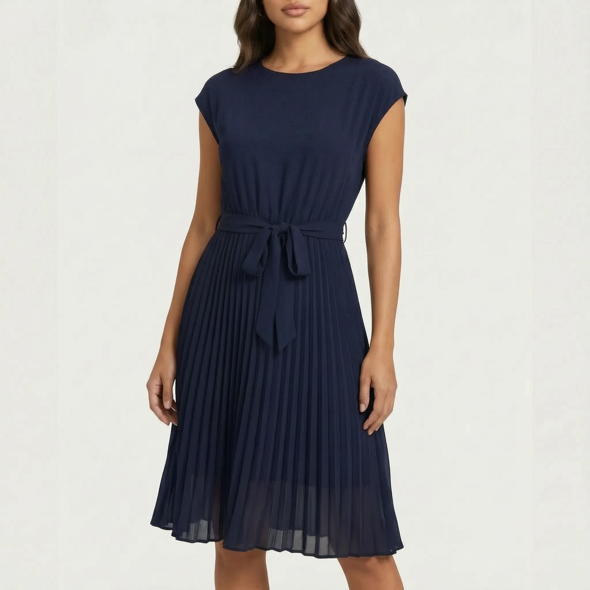 Pleatara™ - Elegant Pleated Midi Dress