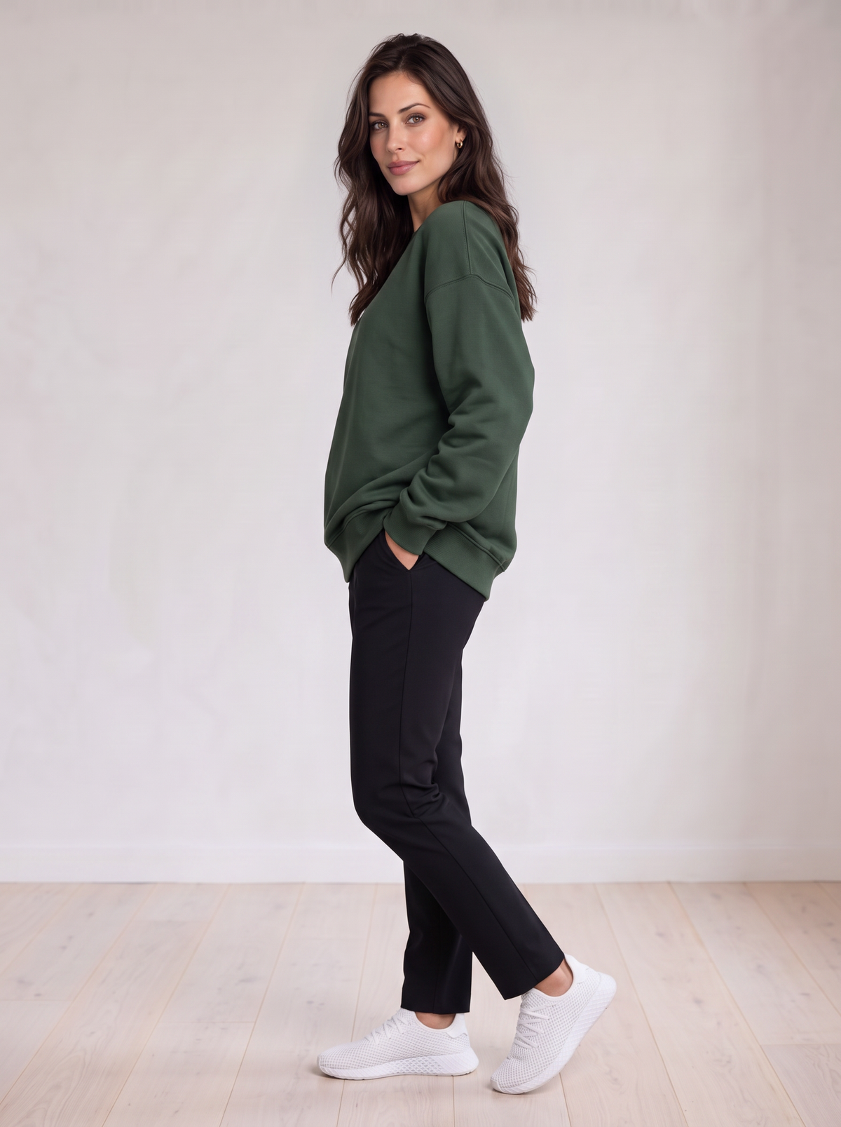 Mira™ | Women's Oversized Sweatshirt